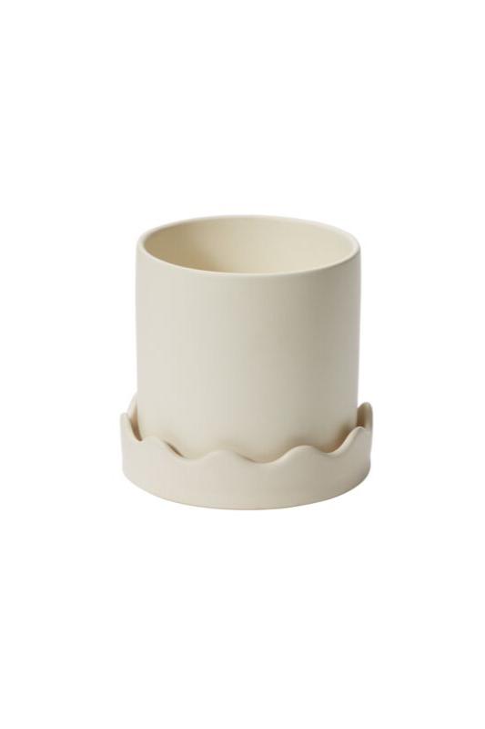Off-White Pissaro Pot with Saucer